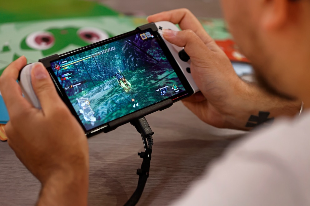 Die neueste Version der Nintendo Switch – das OLED-Modell – kommt mit einem 7 Zoll großen Display