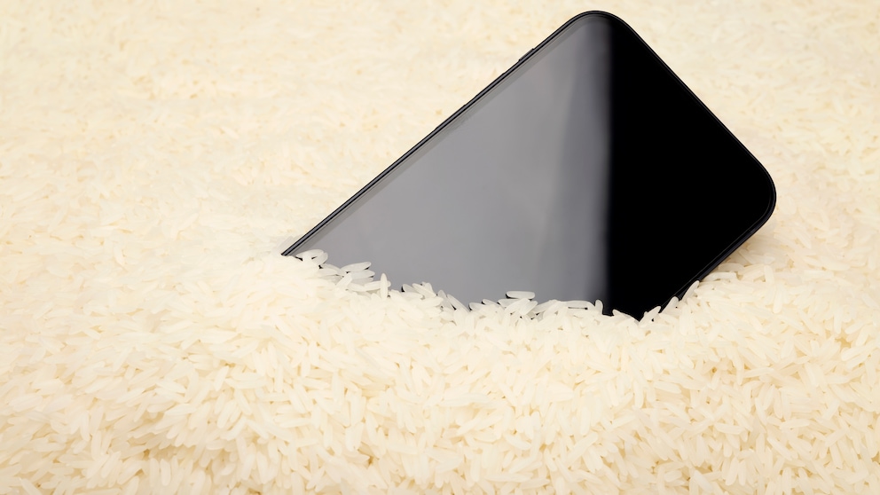 Das iPhone in Reis einlegen? Davon rät jetzt sogar Apple explizit ab