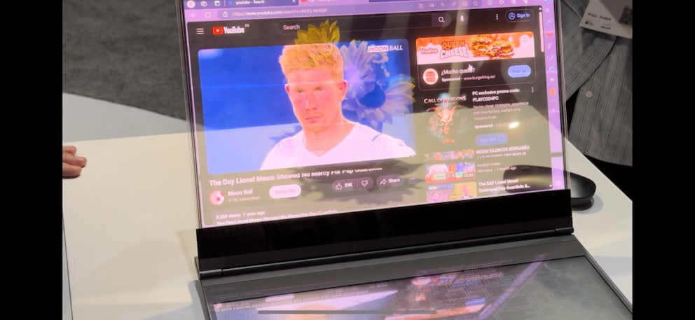 Anyone familiar with soccer knows that De Bruyne certainly doesn't look like this