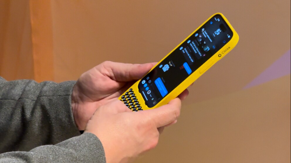 MrMobile with the Clicks case for the iPhone