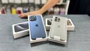 iPhone 16 Pro Farben: iPhone 15 Pro in allen vier Farbvarianten als Beispielbild