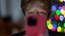 Für die Nutzung von Social-Media-Apps wie WhatsApp gibt es kein gesetzliches Mindestalter