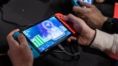 Nintendo Switch „Attach“? Switch-Konsole in Benutzung
