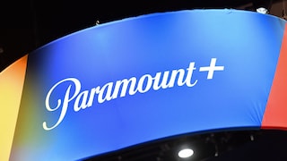 Paramount+ Logo auf blauem Grund: Streaming-Dienst teurer