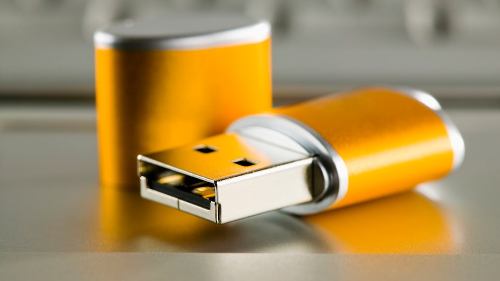 In Nordkorea werden USB-Sticks oft als Schmuck getragen