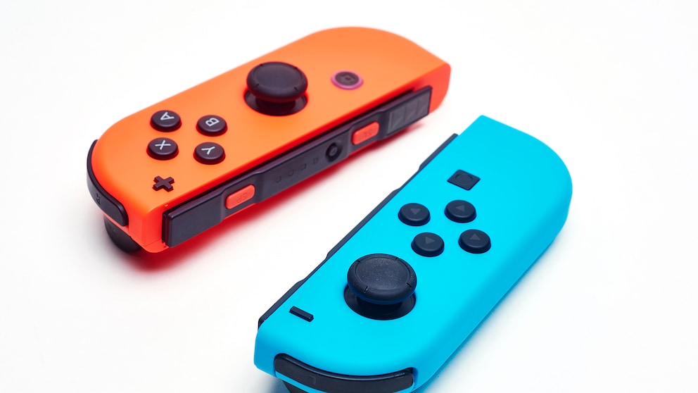 Nintendo Switch (2) Joy-Cons rot-blau