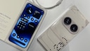 Nothing Phone 2a mit Verpackung und Kabel