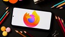 Logo von Mozilla Firefox auf einem Smartphone-Display.