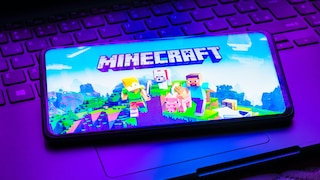 "Minecraft" auf einem Handy-Bildschirm.