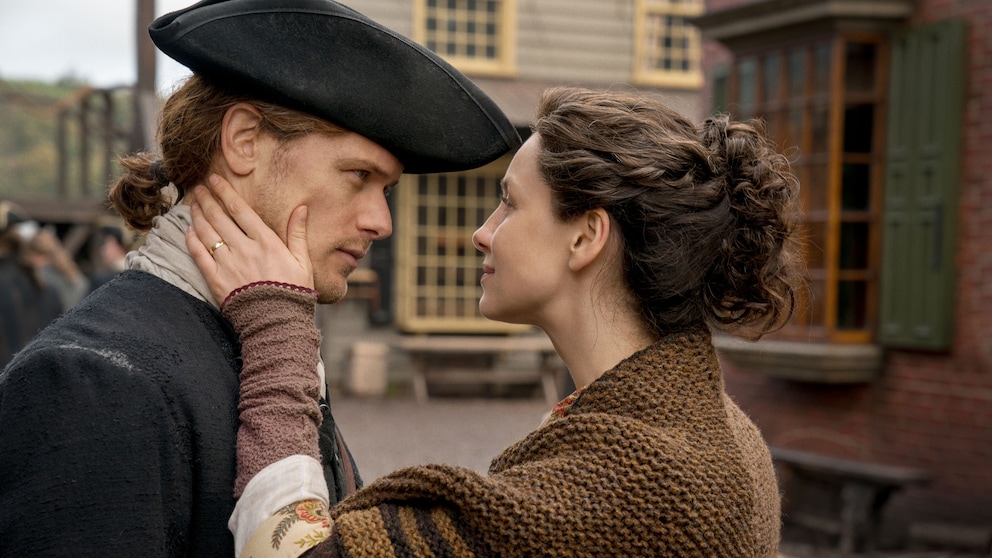 Outlander Staffel 8: Caitriona Balfe als Claire und Sam Heughan als Jamie