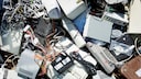 Ein großer Haufen Elektroschrott