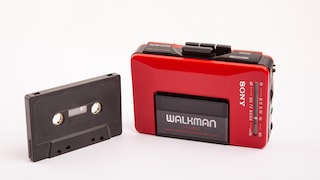 Ein Sony Walkman mit einer Kompaktkassette