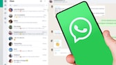 WhatsApp auf Smartphone vor Browser-Anwendung