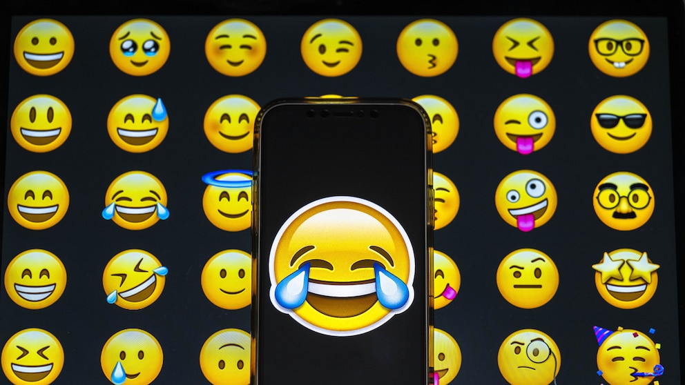 Nahezu jeder kennt die typischen Emojis. Doch deren eigentliche Bedeutung ist nur wenigen bewusst.