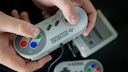 Optisch ähnelt der Nintendo-PlayStation-Controller dem hier abgebildeten Nintendo-Kontroller sehr.