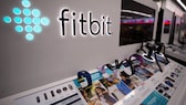 Das Smartwatch-Sortiment von Fitbit ist bald Geschichte