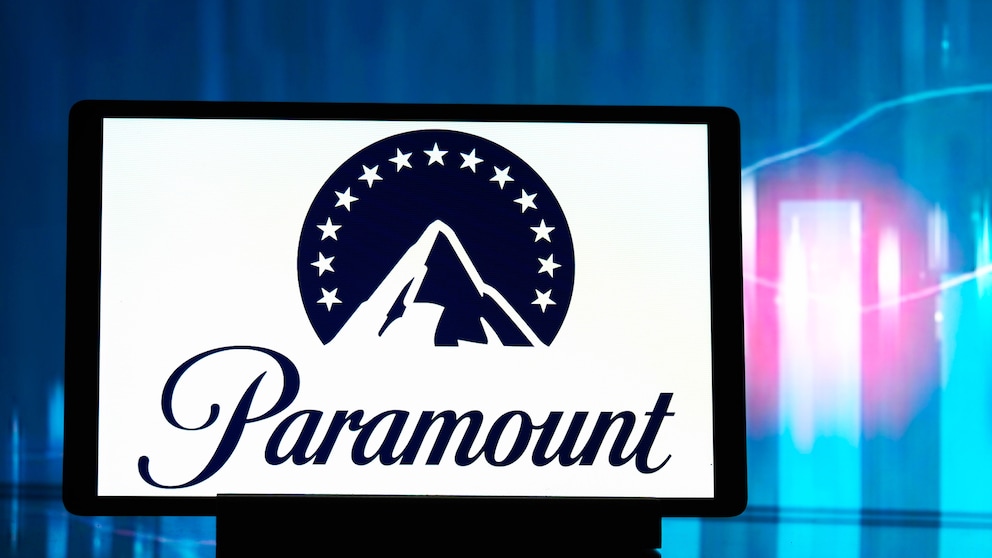 Paramount-Logo auf einem Tablet-Display.