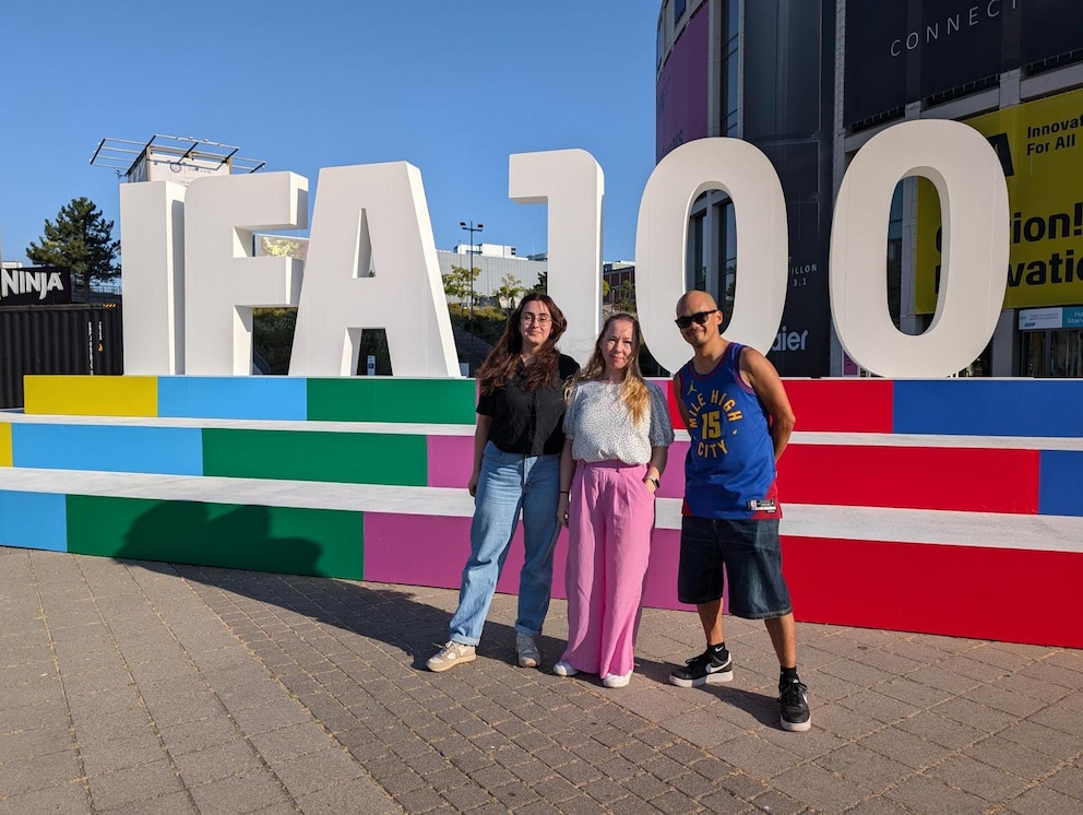 Die TECHBOOK-Redaktion bei der IFA 2024