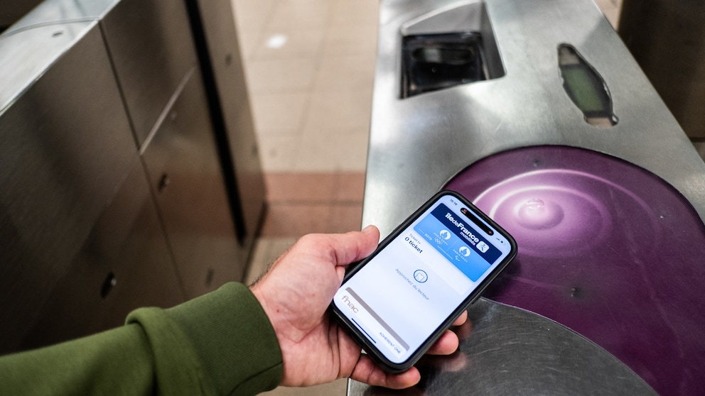 iPhone Wallet ÖPNV-Karte