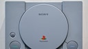 Die erste Sony PlayStation, die 1994 auf den Markt kam