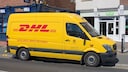 Die DHL klingelt in einigen Fällen nicht mehr, wenn Pakete geliefert werden. Das kann man dagegen tun.