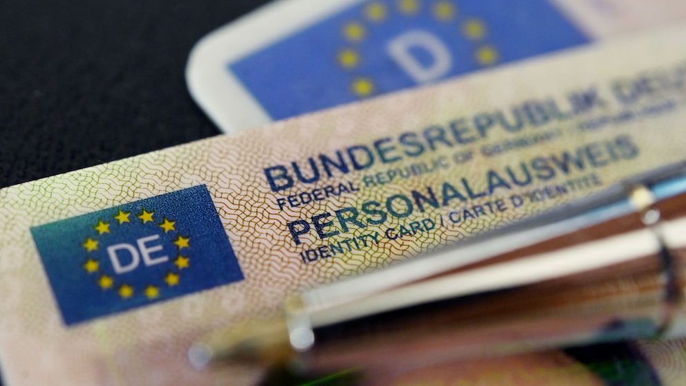 Um den ePerso auch digital einsetzen zu können, müssen die Ausweisinhaber eine sechsstellige PIN aktivieren