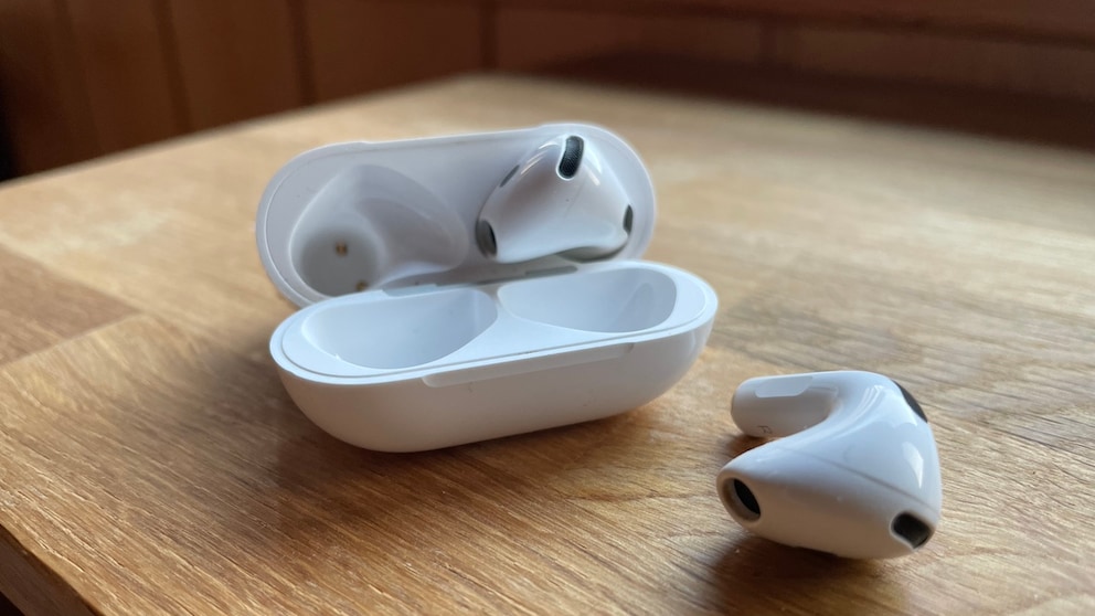 Die AirPods 4 bringen ANC in Apples Basis-Kopfhörer