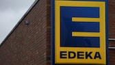 Edeka-Logo an einem Gebäude