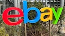 Logo von Ebay vor der Deutschland-Zentrale in Kleinmachnow