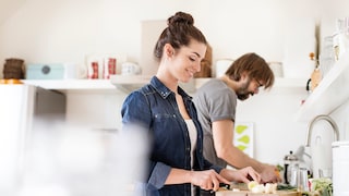 Der Monsieur Cuisine smart von Silvercrest soll das Kochen erleichtern