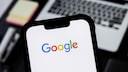 Google auf einem Smartphone
