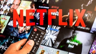 Netflix-Logo auf einem TV