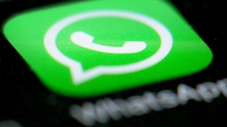 Bei einigen Nachrichten und Chats auf WhatsApp sollte man vorsichtig sein. Denn nicht alles, was gepostet wird, ist legal.