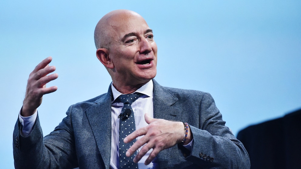 Jeff Bezos lacht noch heute über eine besondere Amazon-Bestellung
