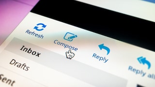 Beim Versand eine E-Mail kann man auch CC und BCC auswählen. Doch wofür stehen die Abkürzungen?