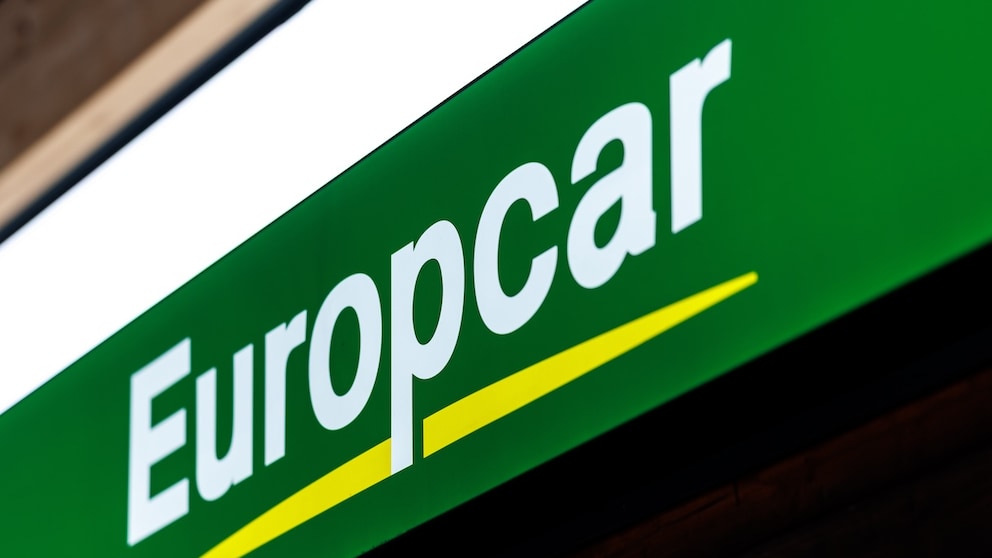 Europcar-Logo an einem Gebäude