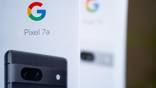 Verpackung eines Google Pixel 7a