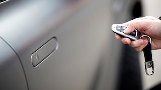 Versenkbare Türgriffe am Auto sind im Ernstfall eine echte Gefahr