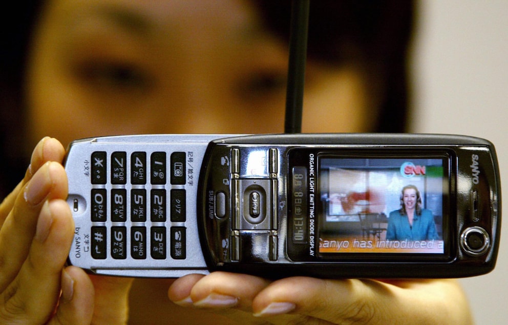 A Sanyo mobile phone prototype with integrated TV function