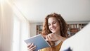 Frau mit iPad