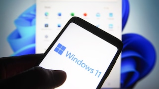 In Windows 11 ist das Startmenü standardmäßig mittig angeordnet