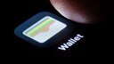 Über die Wallet-App haben Nutzer eine Mitteilung mit Werbung erhalten