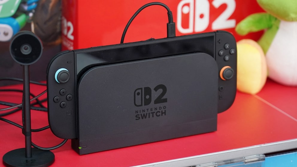 Eine Nintendo Switch 2 in der Docking-Station