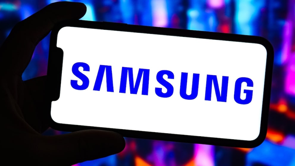 Samsung Logo auf einem Smartphone