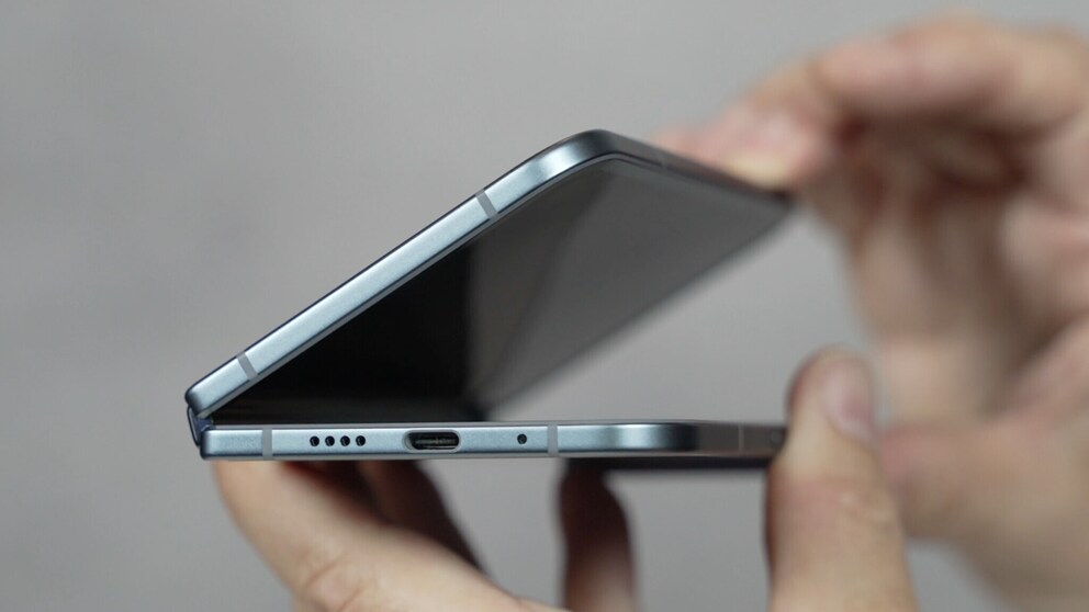 Waterproof, but too thick–the Pixel 10 Pro Fold