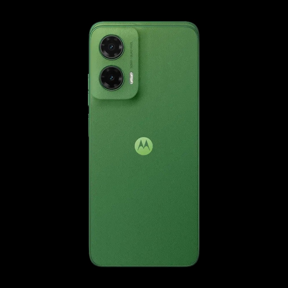 Auf der R&uuml;ckseite des Moto G35 befinden siche eine Haupt- und eine Ultraweitwinkelkamera