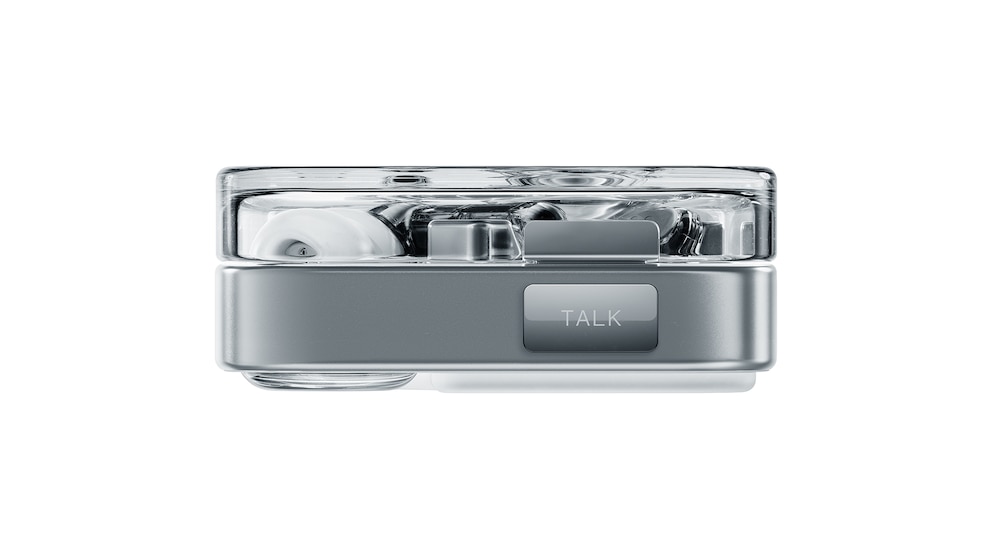 Der &bdquo;Talk&ldquo;-Button im Ladecase ist neu