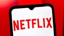 Netflix-Logo auf einem Smartphone