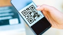 Ein QR-Code auf einem Smartphone