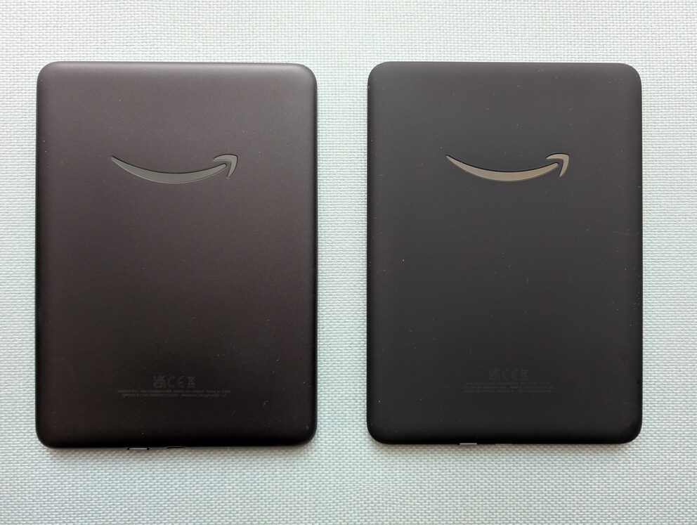 Apart from the matte surface and slightly deeper black, the two Colorsoft models are hardly distinguishable visually